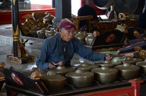 20130314-041758.jpg